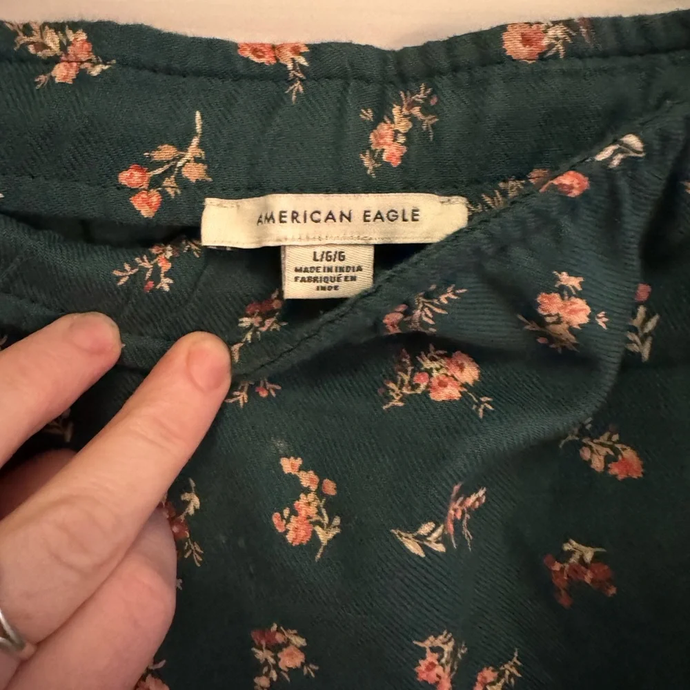 American Eagle Outfitters Green Floral Mini Skirt